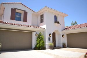 Selecting the Best Garage Door Material For Where You Live